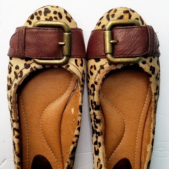 Fossil Animal Print Buckle Flats - Picture 2 of 8